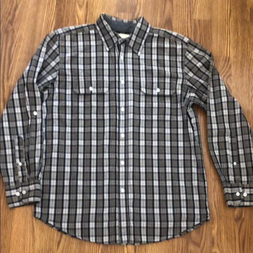 Men's Black and Gray Plaid Shirt size medium